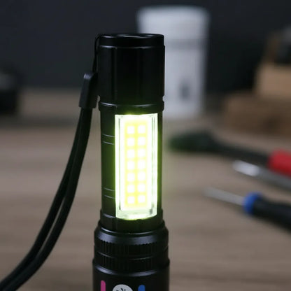 Linterna LED Multifuncional Recargable